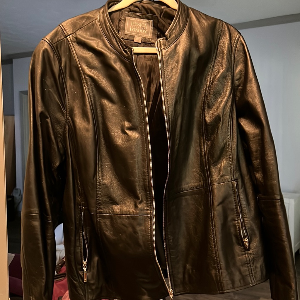 Jessica London 26" Length Black Leather Zipper Front Jacket 2xl